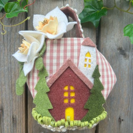 [Kit] Campanaccio Con Chiesetta (Rosa)